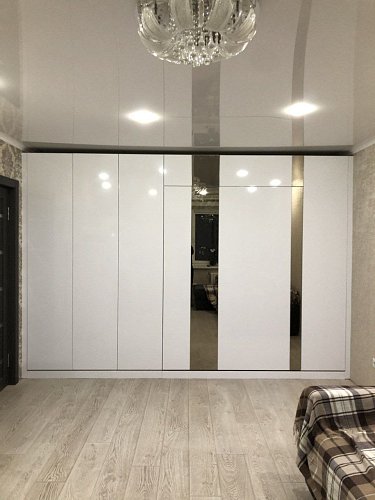 Шкаф-кровать  откидная светлая 25